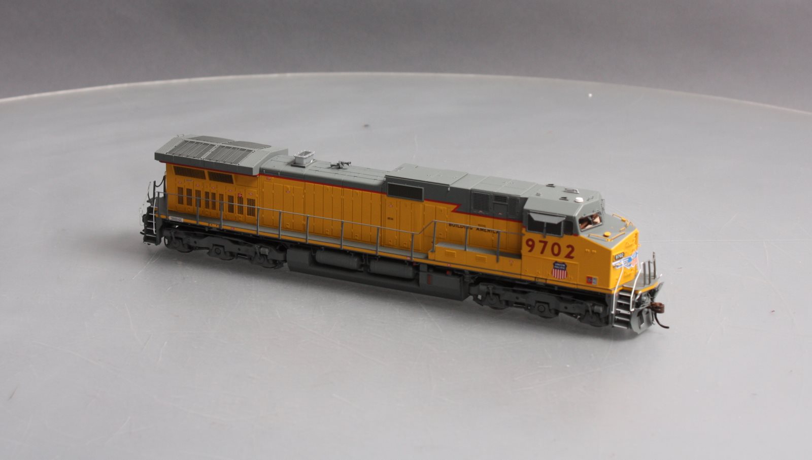 Athearn G31621 HO UP Dash 9-44CW Diesel Locomotive w/DCC & Sound #9702