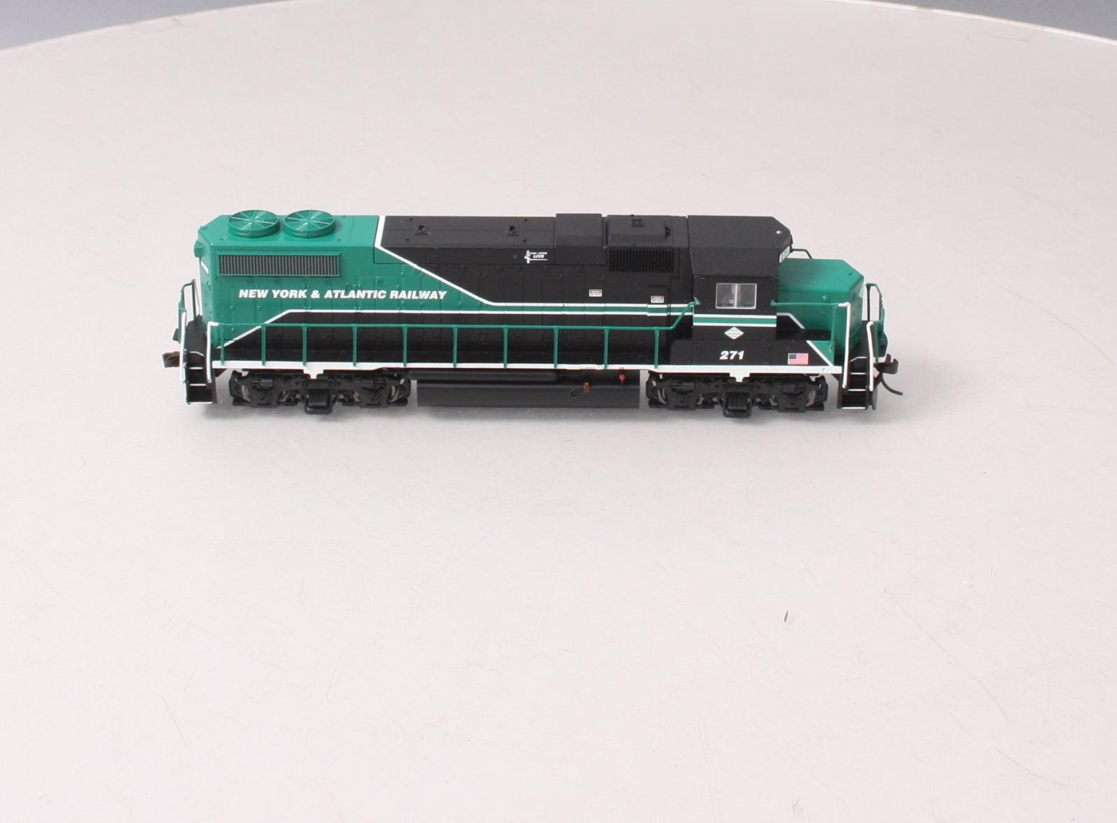 Atlas 10002495 HO Scale New York & Atlantic GP38-2 Diesel Locomotive #271