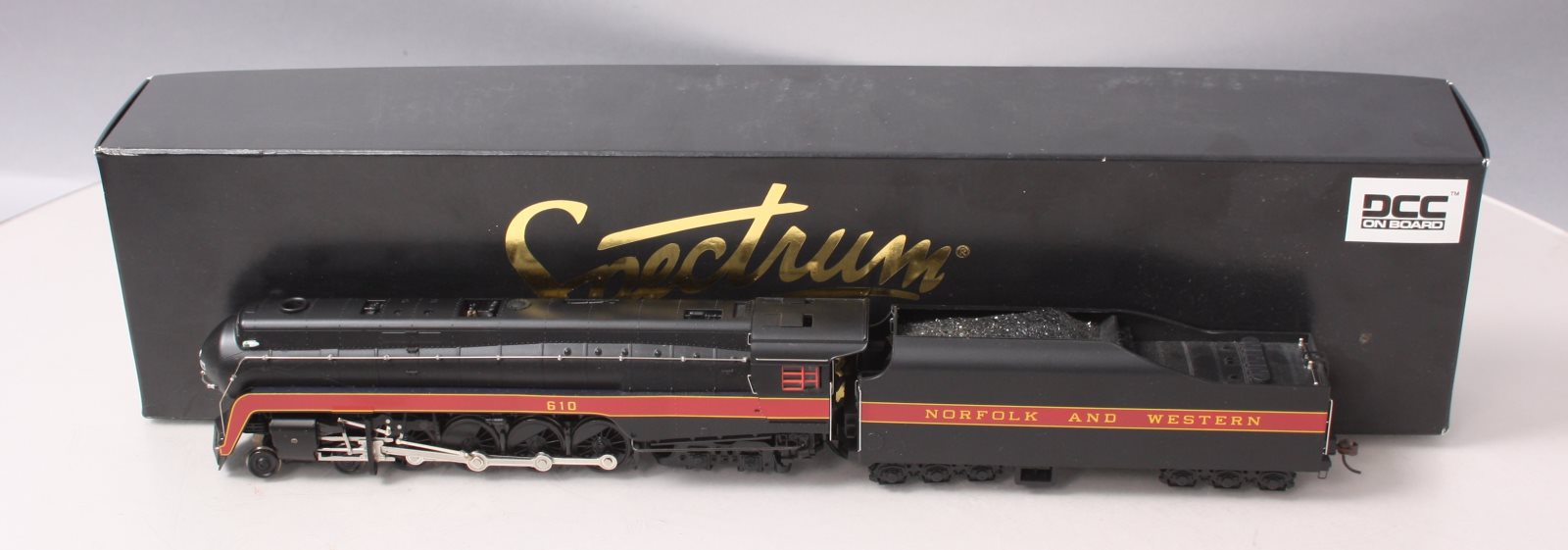 Bachmann 82121 HO N&W Class J 4-8-4 Passenger Locomotive w/Tender #610 w/DCC