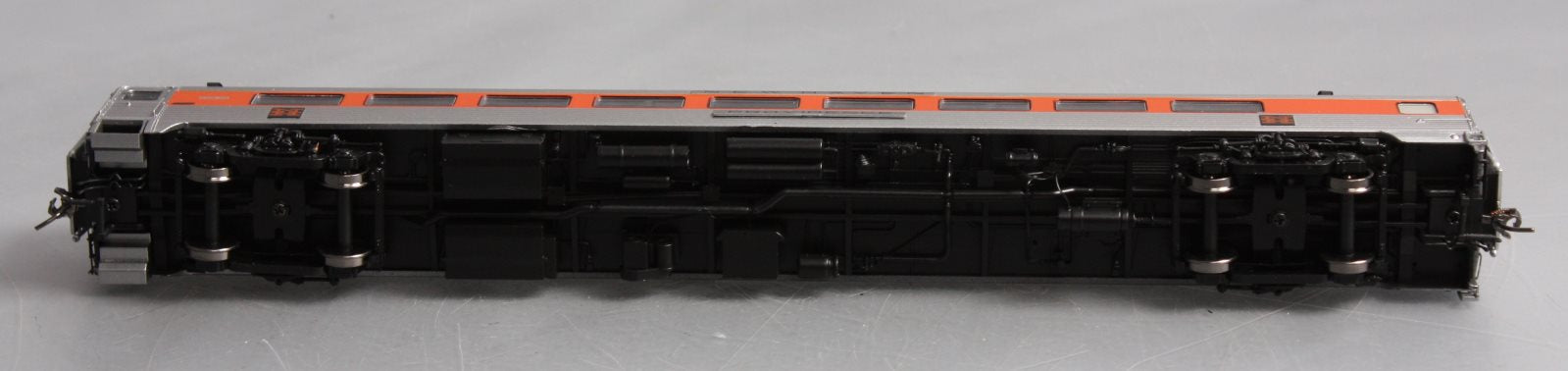 Rapido Trains 17116 HO New Haven (Mcginnis Scheme) Providence 36-Seat Parlor Car