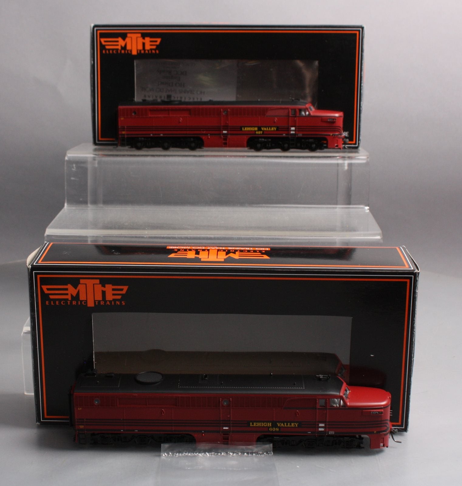 MTH 80-2284-0 HO LV Alco PA-PA Diesel Locomotive Set - DCC Ready (Set of 2)