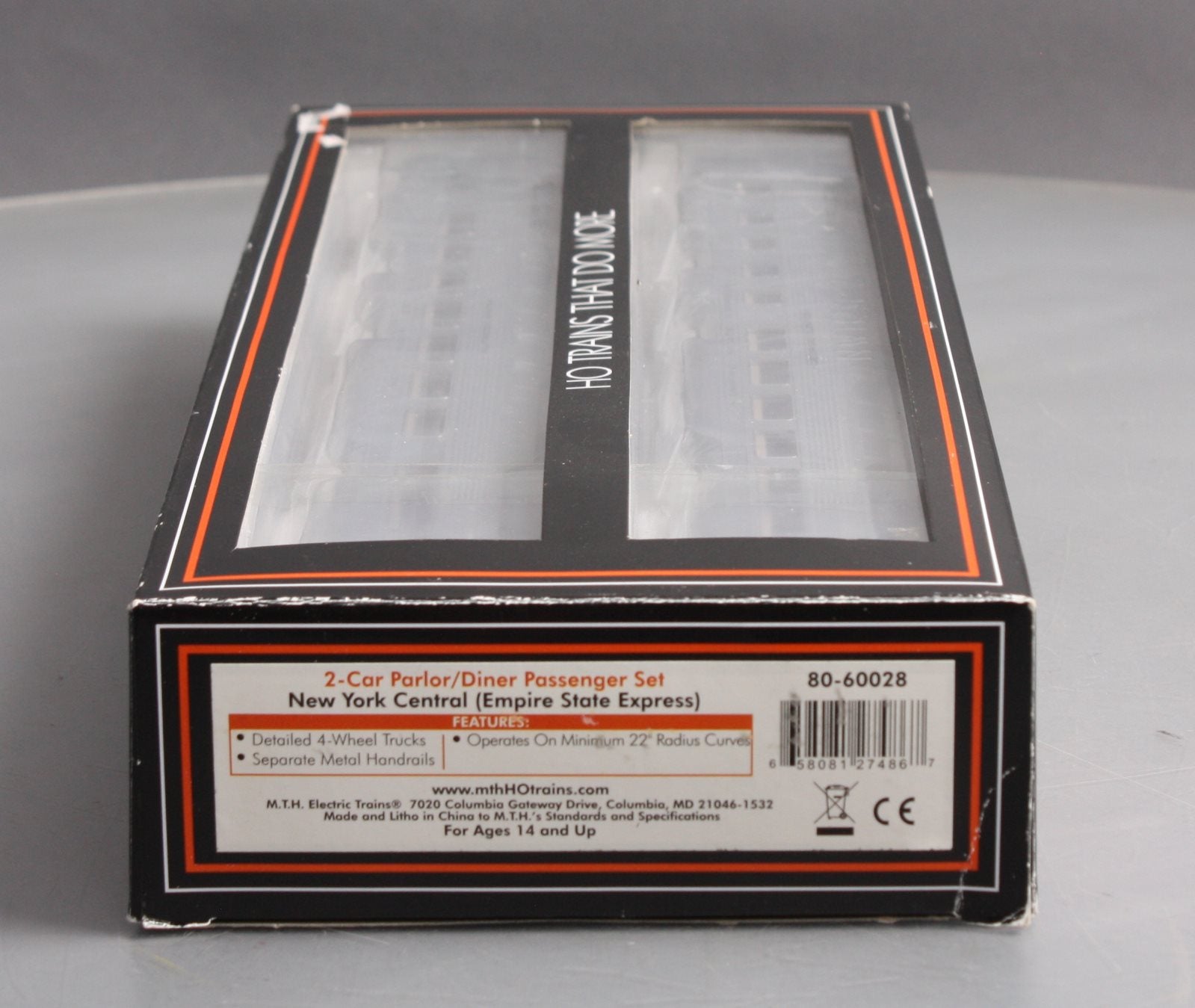 MTH 80-60028 HO New York Central Parlor/Diner Passenger Car Set (Set of 2)