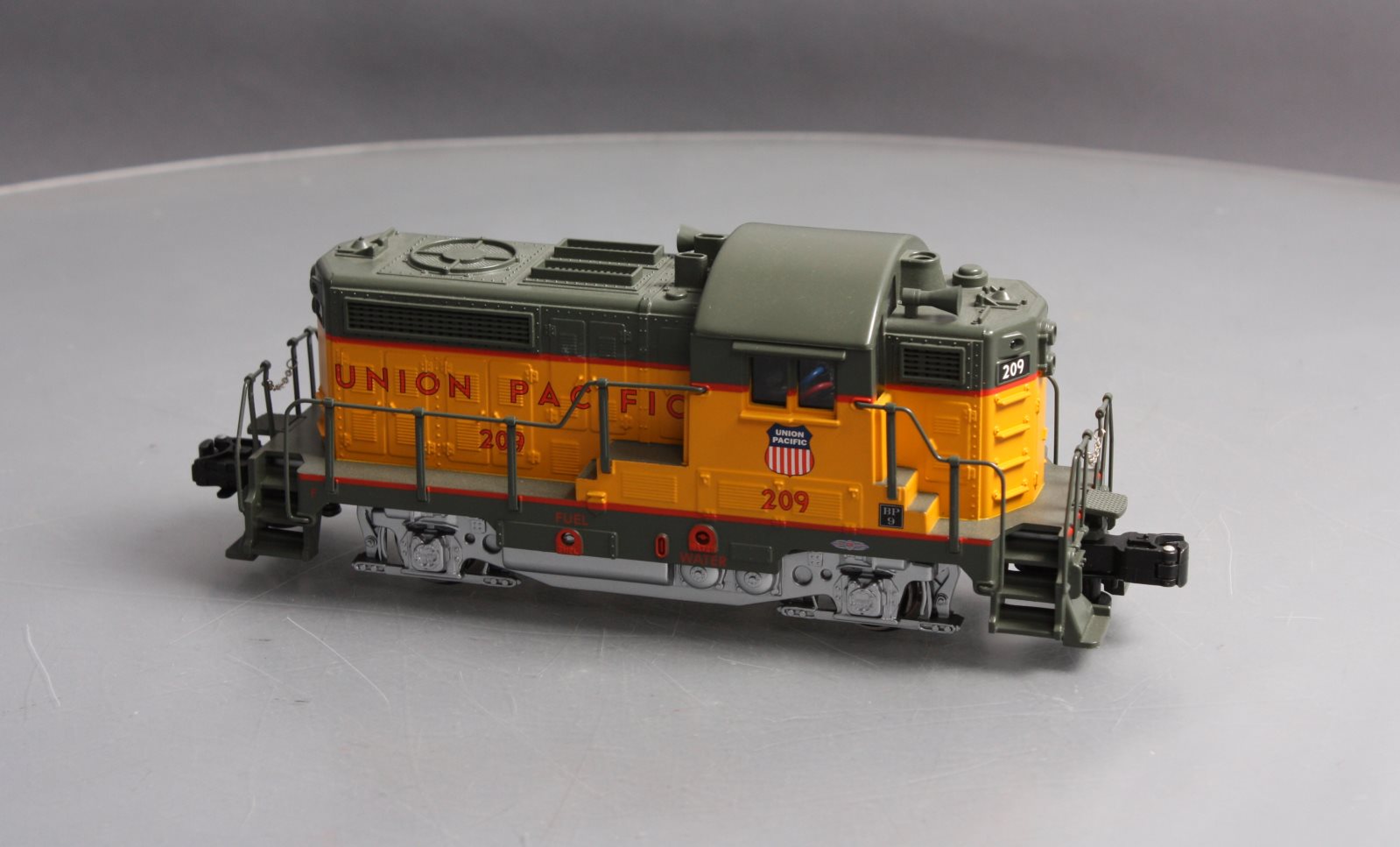 RMT 92417-7 O Gauge Union Pacific BEEP GP7 Diesel Locomotive #209