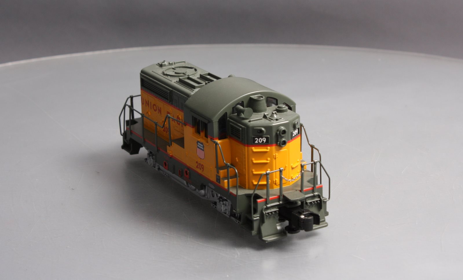 RMT 92417-7 O Gauge Union Pacific BEEP GP7 Diesel Locomotive #209