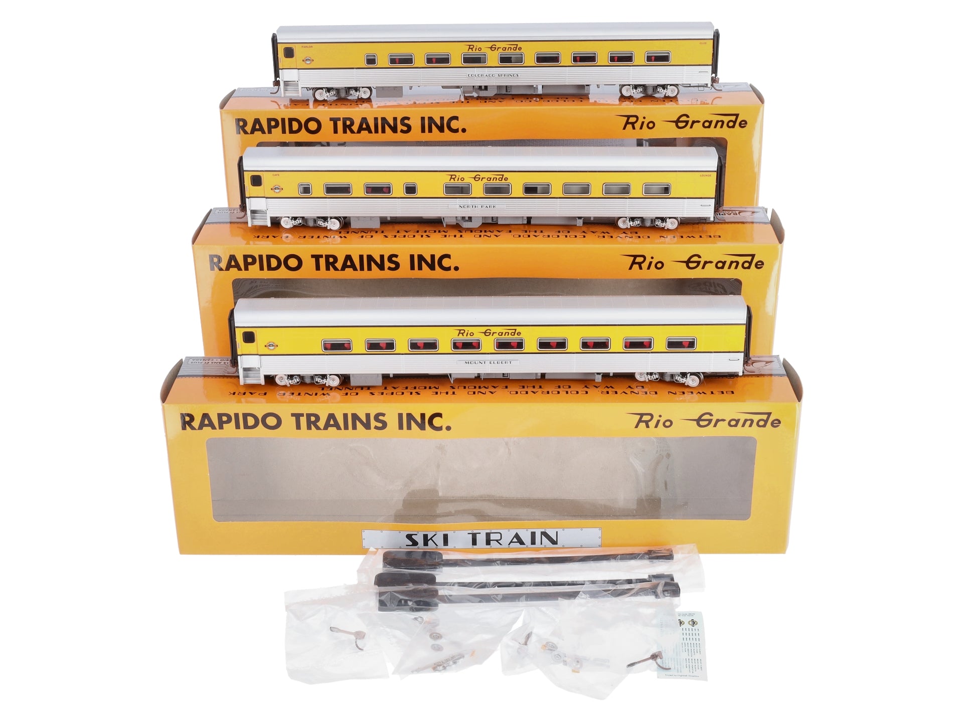 Rapido Trains 131201 HO Scale CS, NP & ME Ski Train Set 1