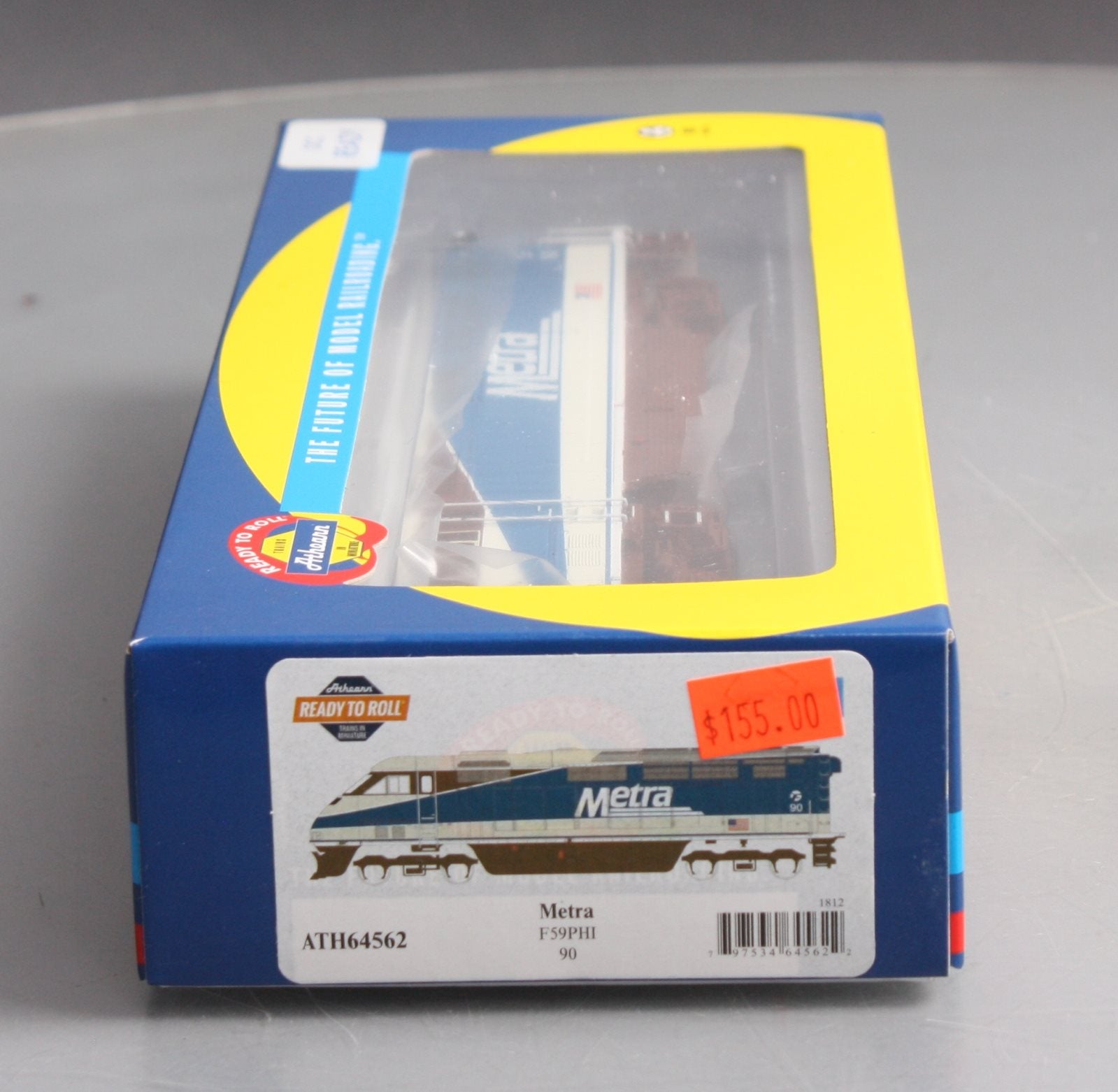 Athearn 64562 HO Scale Metra F59PHI Diesel Locomotive #90