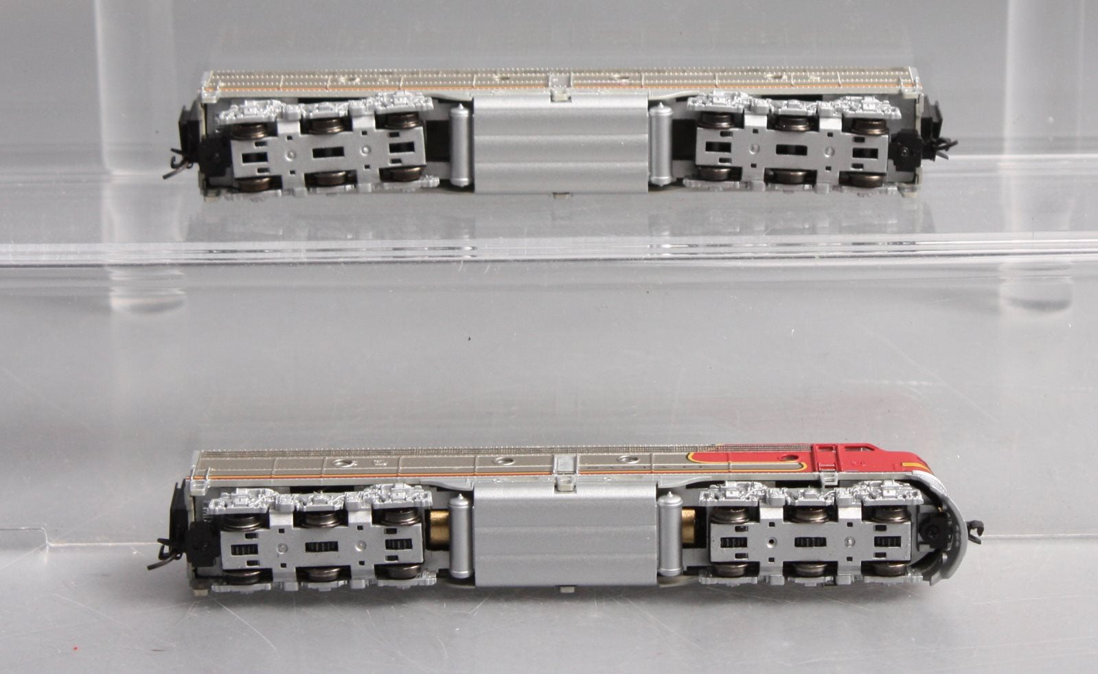 Broadway Limited 3614 N Santa Fe Warbonnet Scheme EMD E8 AB Diesel Loco Set