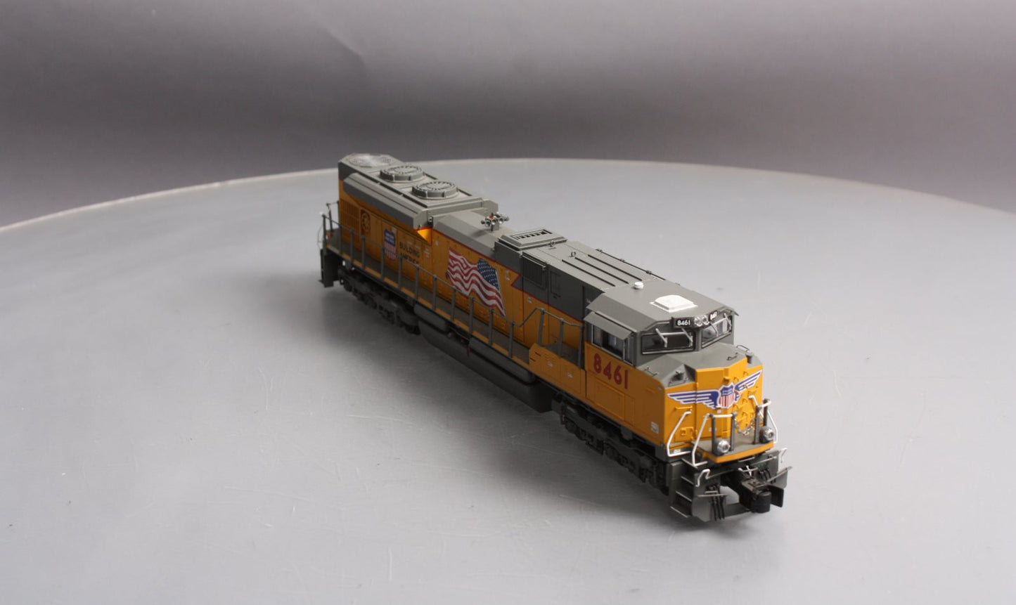 American Flyer 6-48168 S UP Building America SD70ACe Diesel Locomotive #8461