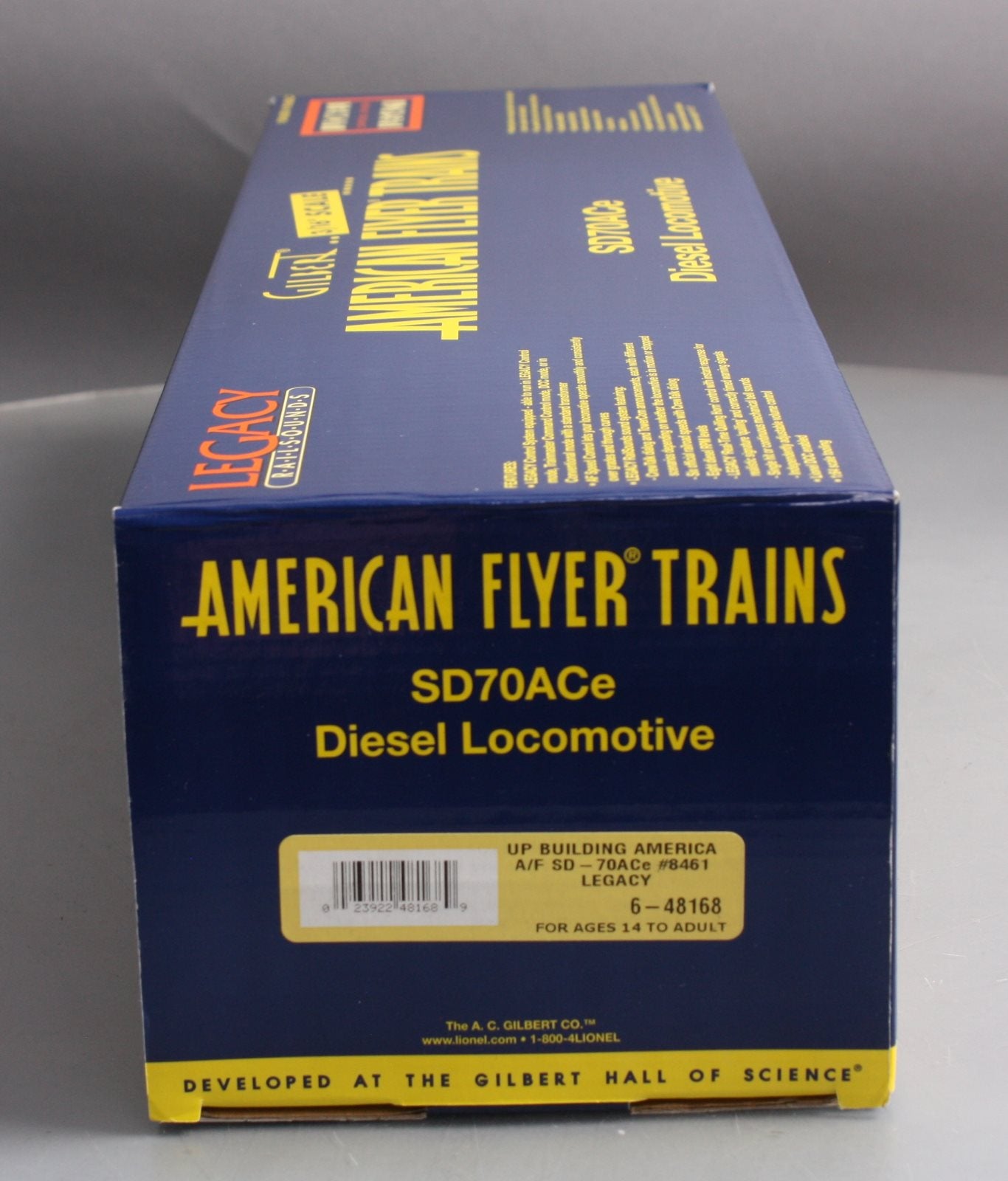 American Flyer 6-48168 S UP Building America SD70ACe Diesel Locomotive #8461