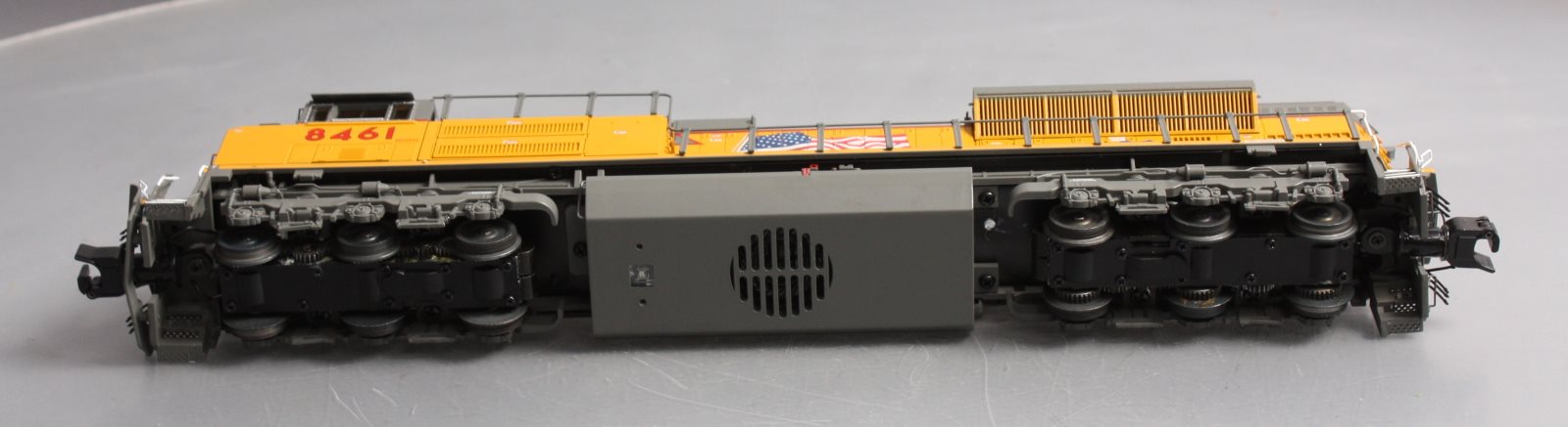 American Flyer 6-48168 S UP Building America SD70ACe Diesel Locomotive #8461