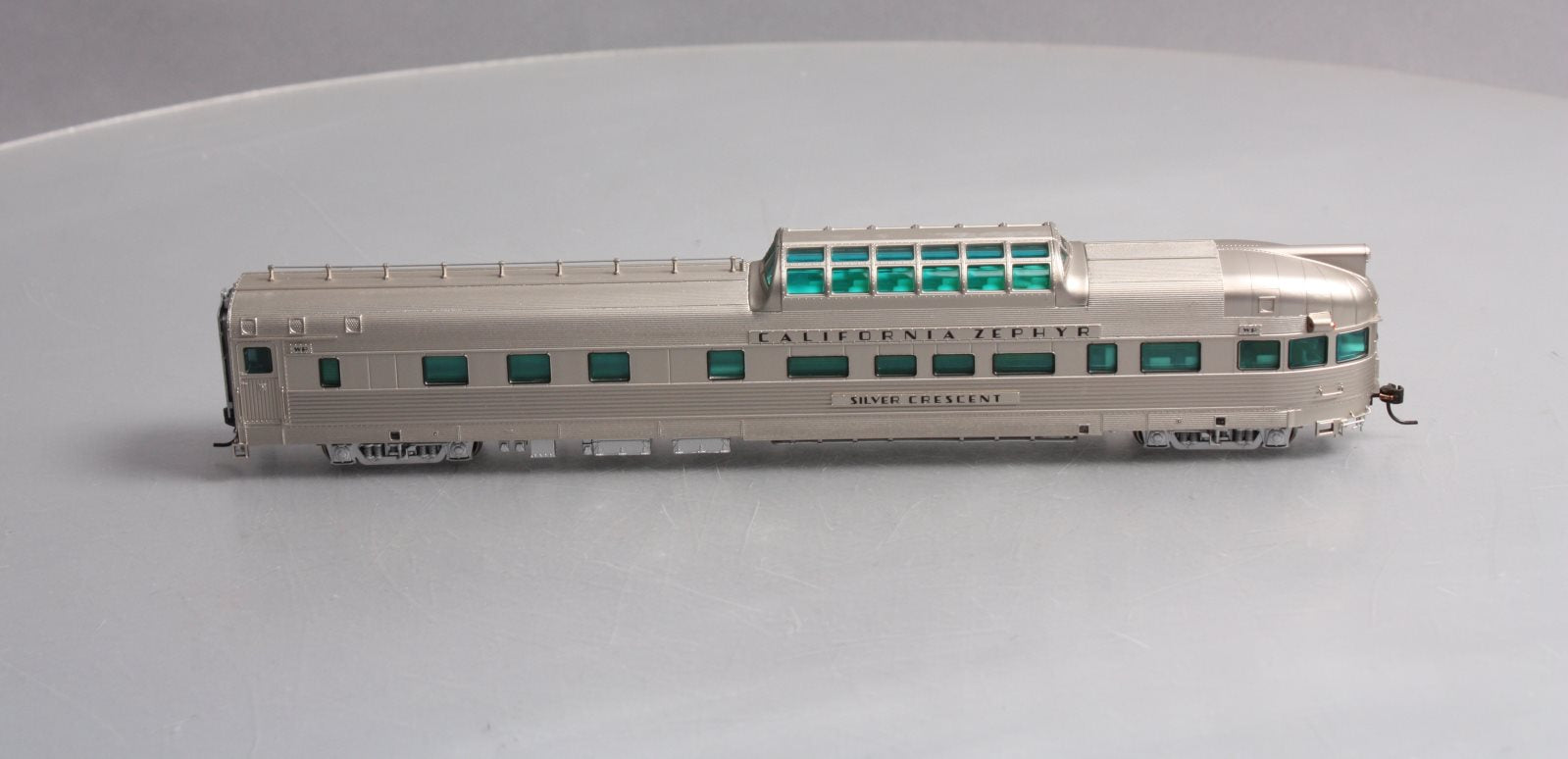 Broadway Limited 534 HO WP 'Silver Crescent' Vista Dome Lounge/Observation #881