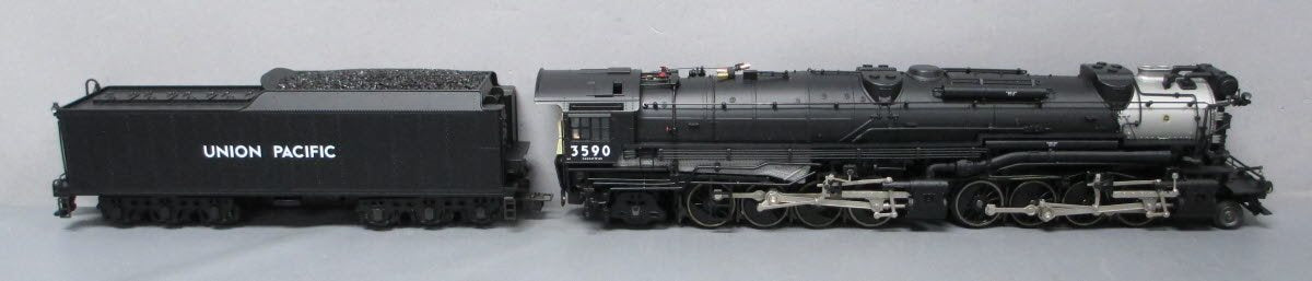 Lionel 6-38060 O Gauge JLC UP H-7 2-8-8-2 Steam Locomotive & Tender #3590 wTMCC