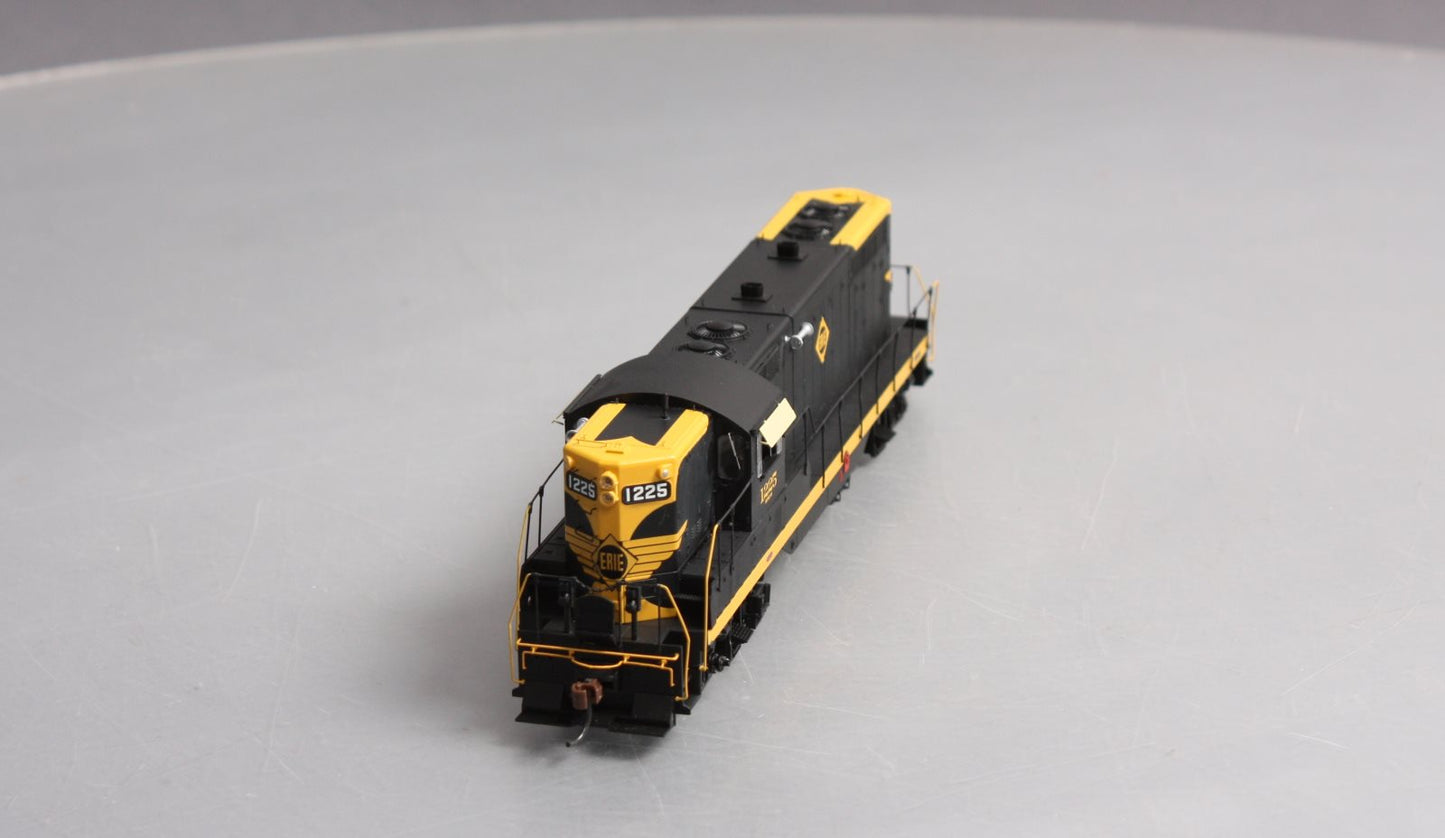 Athearn G62574 HO Erie GP7 Diesel Locomotive #1225