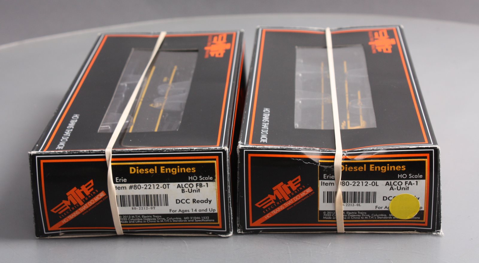 MTH 80-2212-0 HO Erie ALCO FA-1 A/B Diesel Locomotive DCC #725A,725B