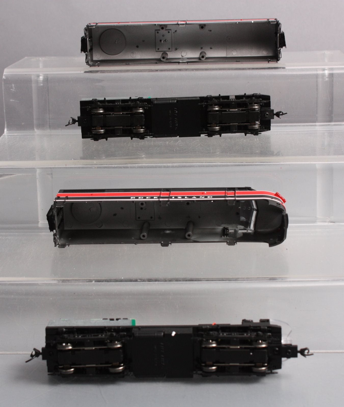 Proto 2000 23449 HO Scale Rock Island FA1 RI Diesel Locomotives A-152 & B-152B