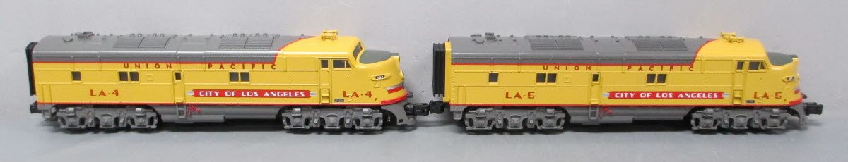 MTH 30-20500-1 Union Pacific E-3 AA Diesel Engine Set with PS 3.0 #LA-5/#LA-4