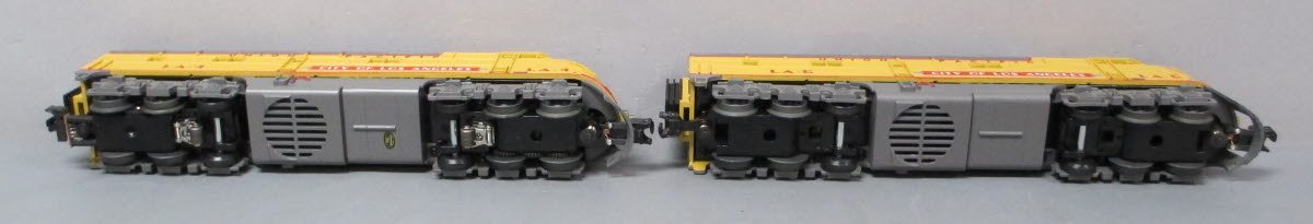 MTH 30-20500-1 Union Pacific E-3 AA Diesel Engine Set with PS 3.0 #LA-5/#LA-4