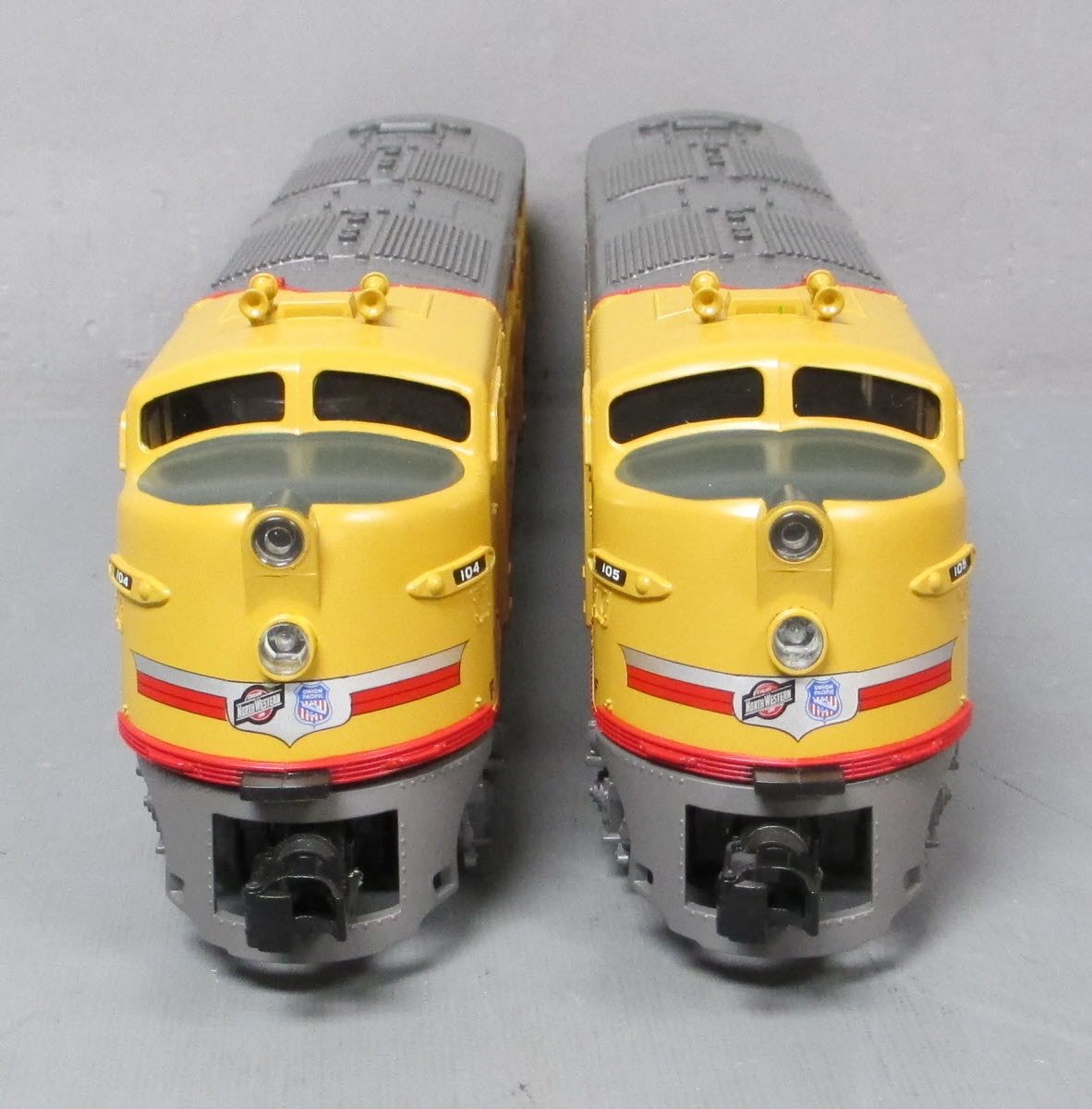 MTH 30-20500-1 Union Pacific E-3 AA Diesel Engine Set with PS 3.0 #LA-5/#LA-4