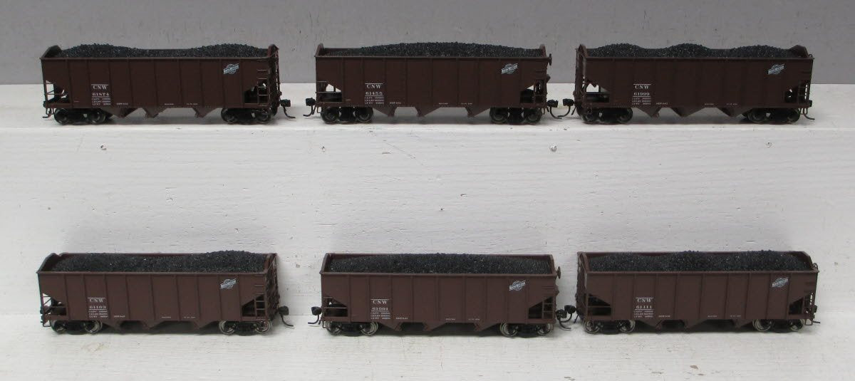 Broadway Limited 1735 HO Chicago & North Western Class H2a 3-Bay Hopper (6)