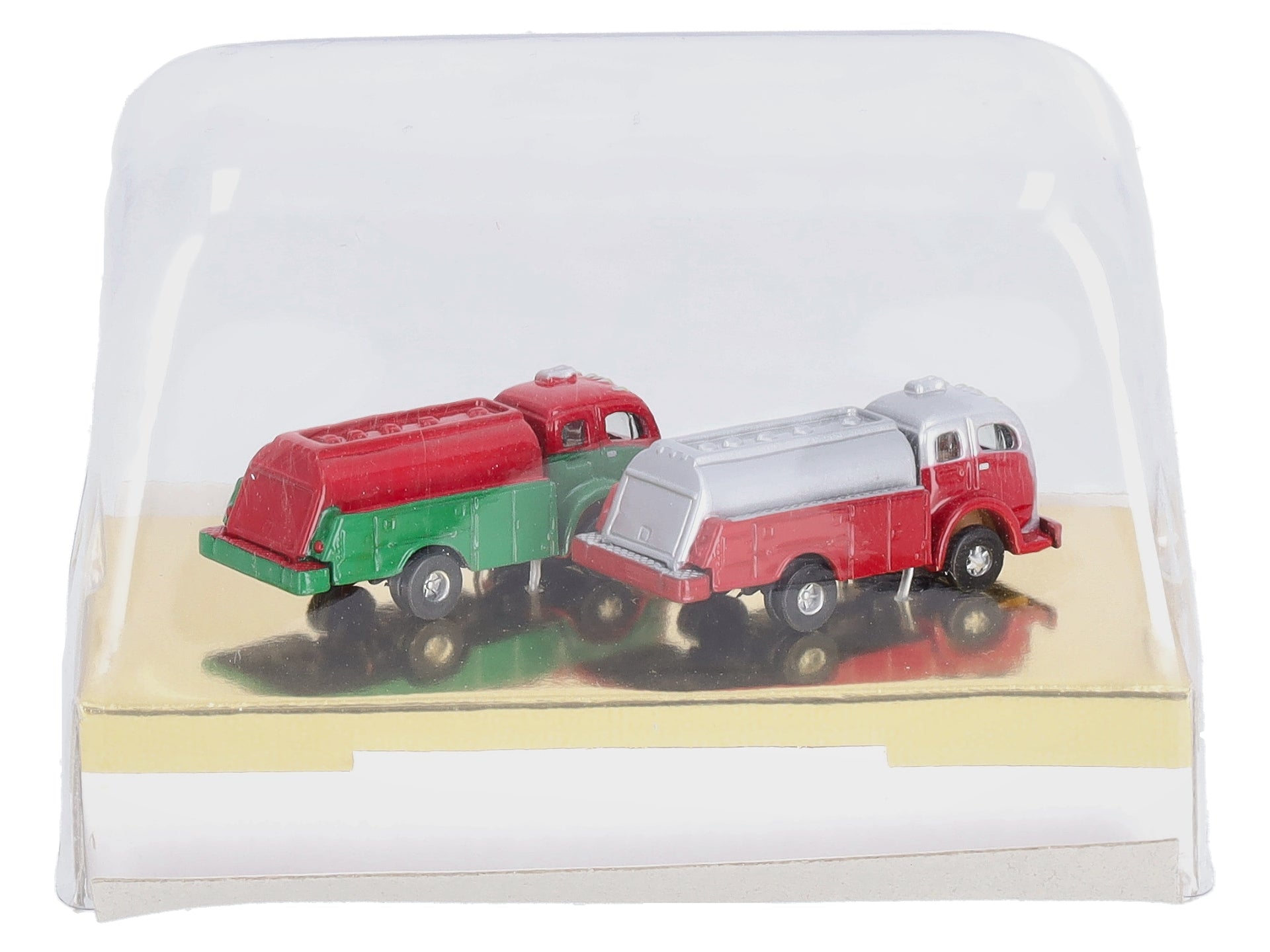 Classic Metal Works 50204 N Mini Metals '53 White 3000 Fuel Trucks (Pack of 2)