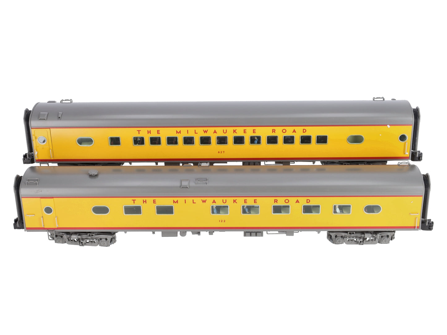 Lionel 6-82489 Milwaukee 18” Aluminum Coach & Diner Passenger Car Set (Set of 2)