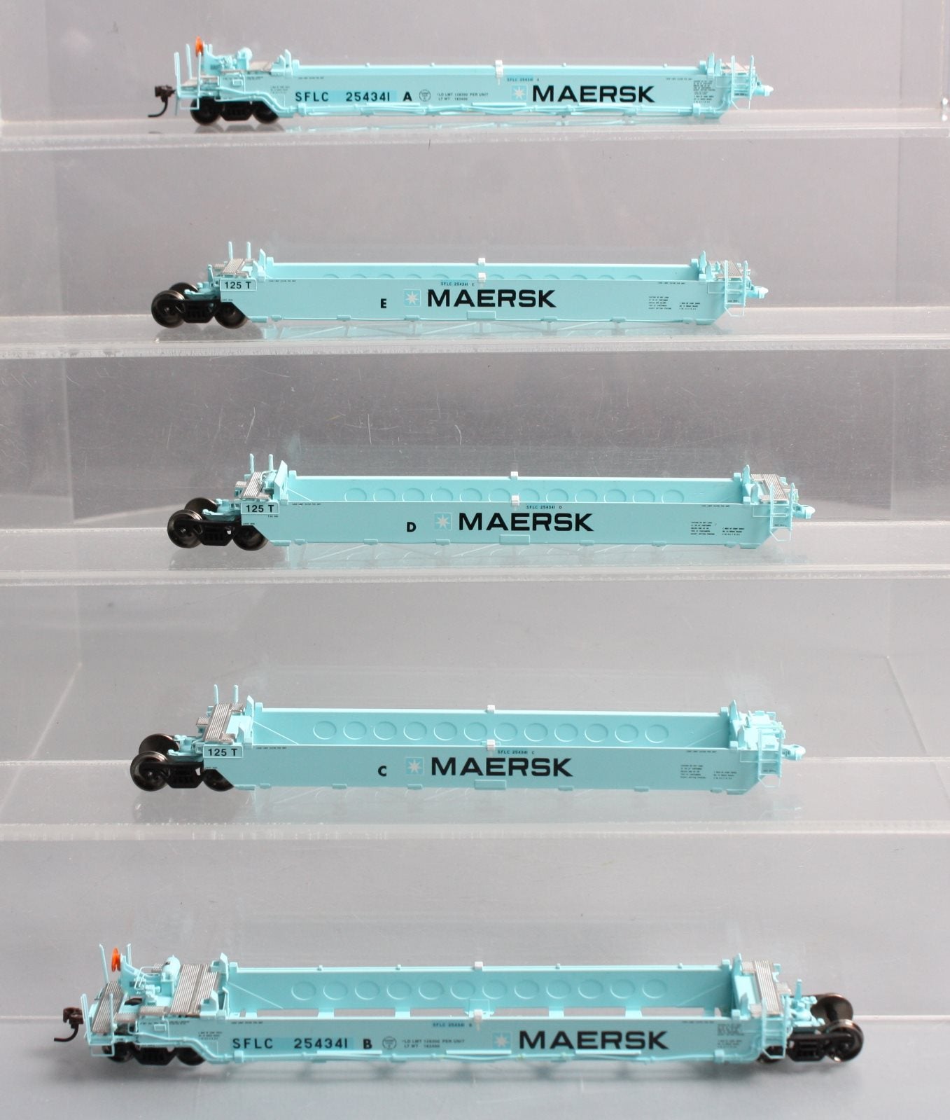 Athearn 95046 HO SFLC Maxi I/Early Ready-To-Run #1 (Pack of 5)