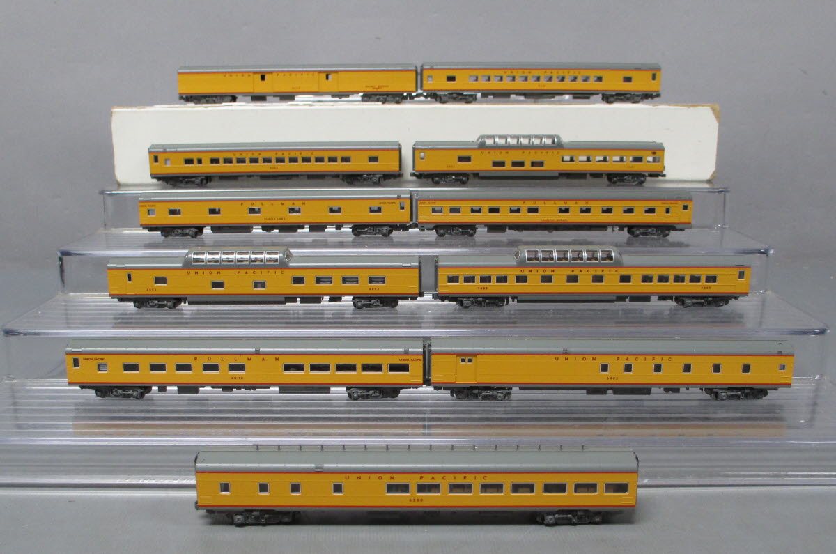 Kato 106-088-1 N UP Passenger Car Set with Interior Lights (Set of 11)