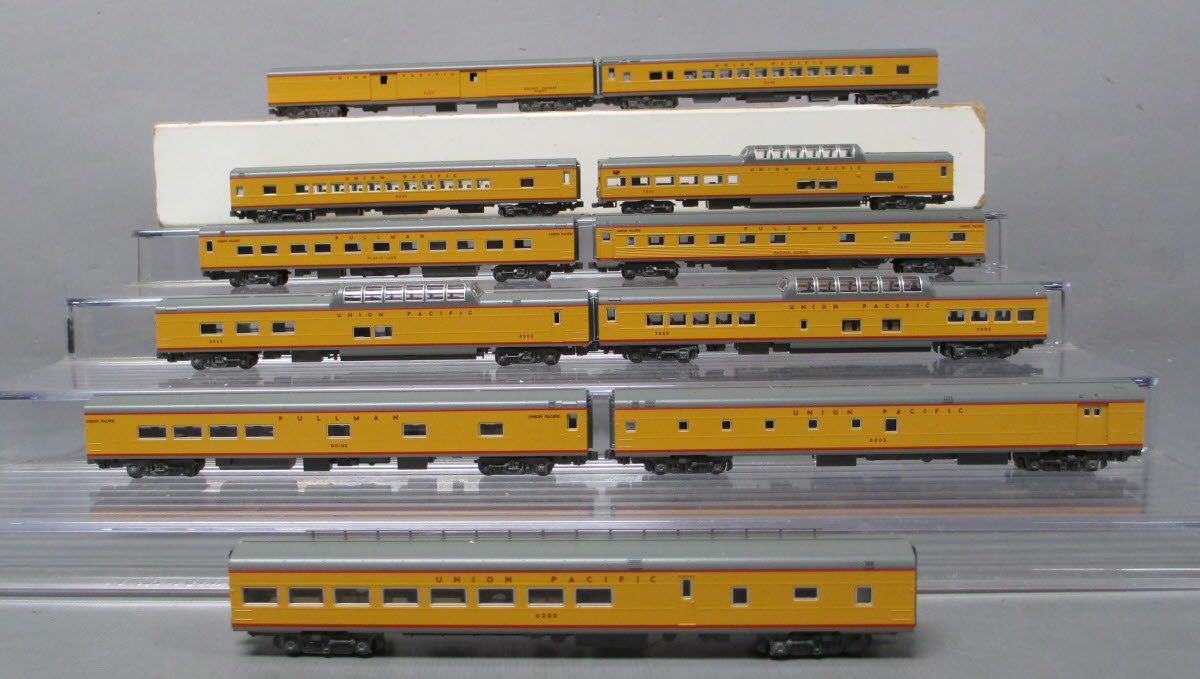 Kato 106-088-1 N UP Passenger Car Set with Interior Lights (Set of 11)