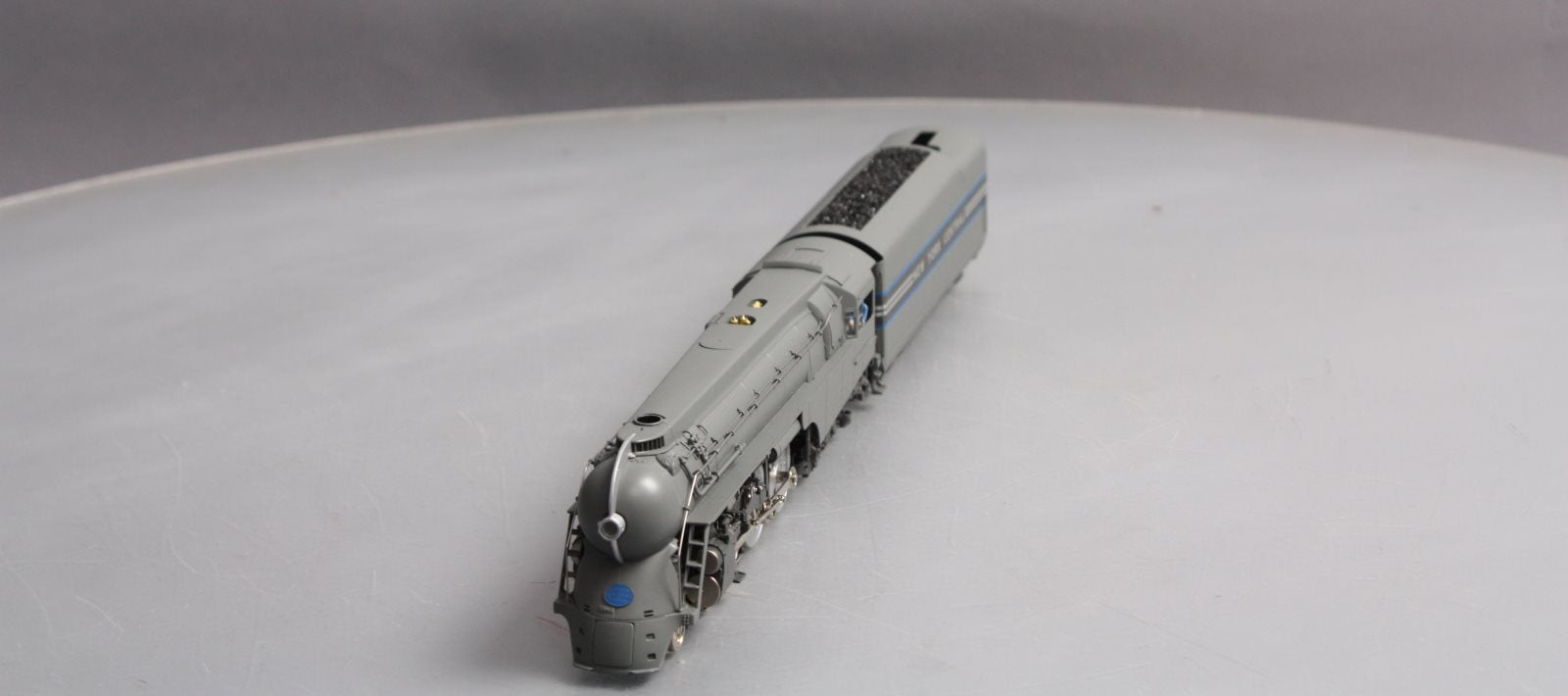 Broadway Limited 1146 HO NYC Class J3a 4-6-4 Dreyfuss Steam Locomotive #5452