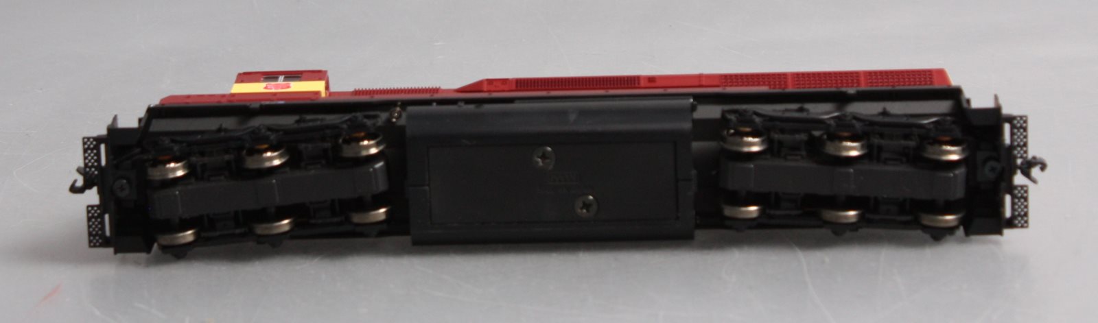 Kato 37-1744 HO Wisconsin Central SD45 Diesel Locomotive #6677