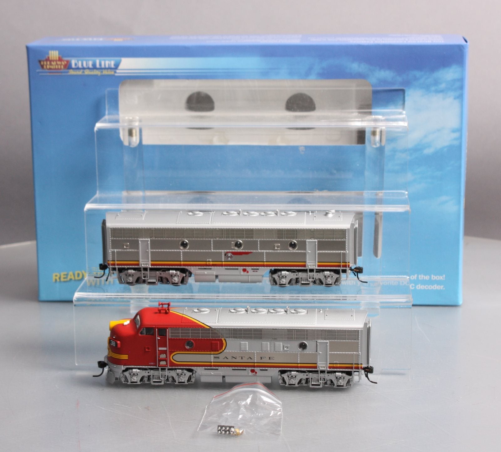 Broadway Limited 5101 HO ATSF EMD F7A-Unpowered B Set w/ DC&DCC #38L/38A