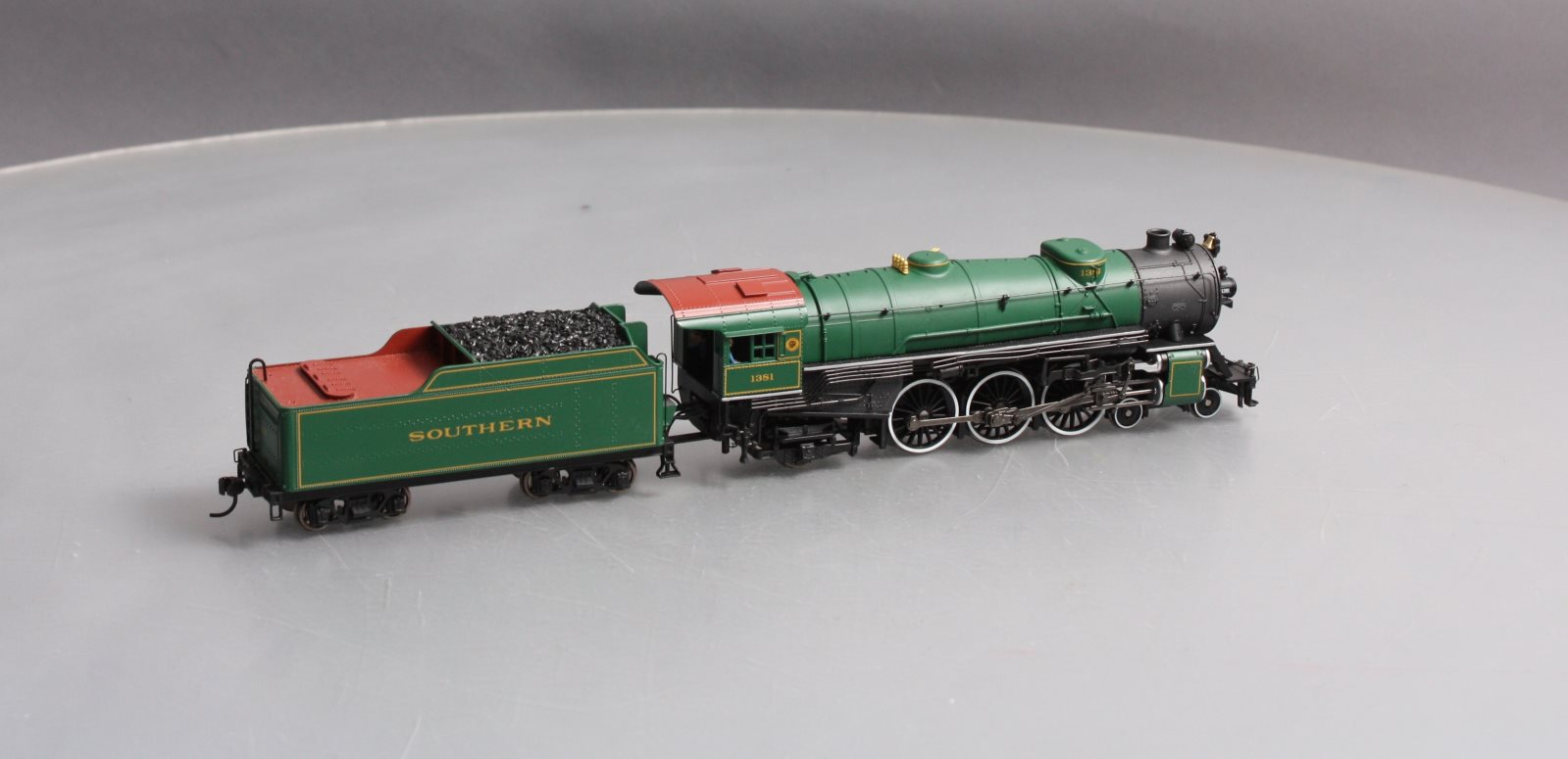 Broadway Limited 5909 HO Southern Heavy Pacific 4-6-2 Steam Locomotive #1381