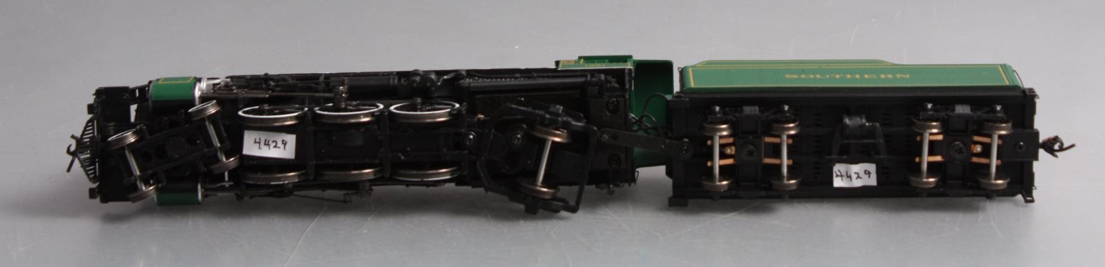 Broadway Limited 5909 HO Southern Heavy Pacific 4-6-2 Steam Locomotive #1381