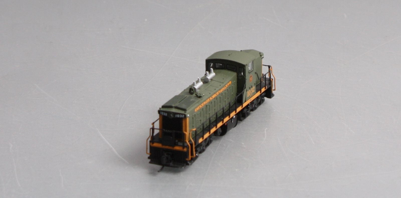 Rapido Trains 70003 N Canadian National GMD-1 1000 Series 6-Axle Version #1032