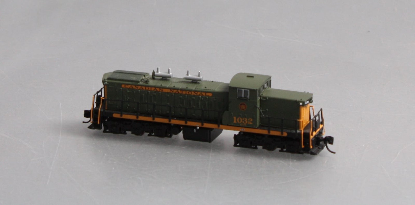 Rapido Trains 70003 N Canadian National GMD-1 1000 Series 6-Axle Version #1032