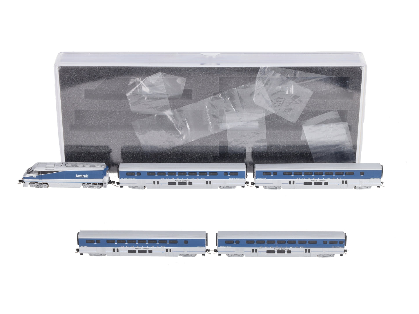 American Z-Line 7002 Amtrak F59PHI Z Gauge Diesel Passenger Train Set