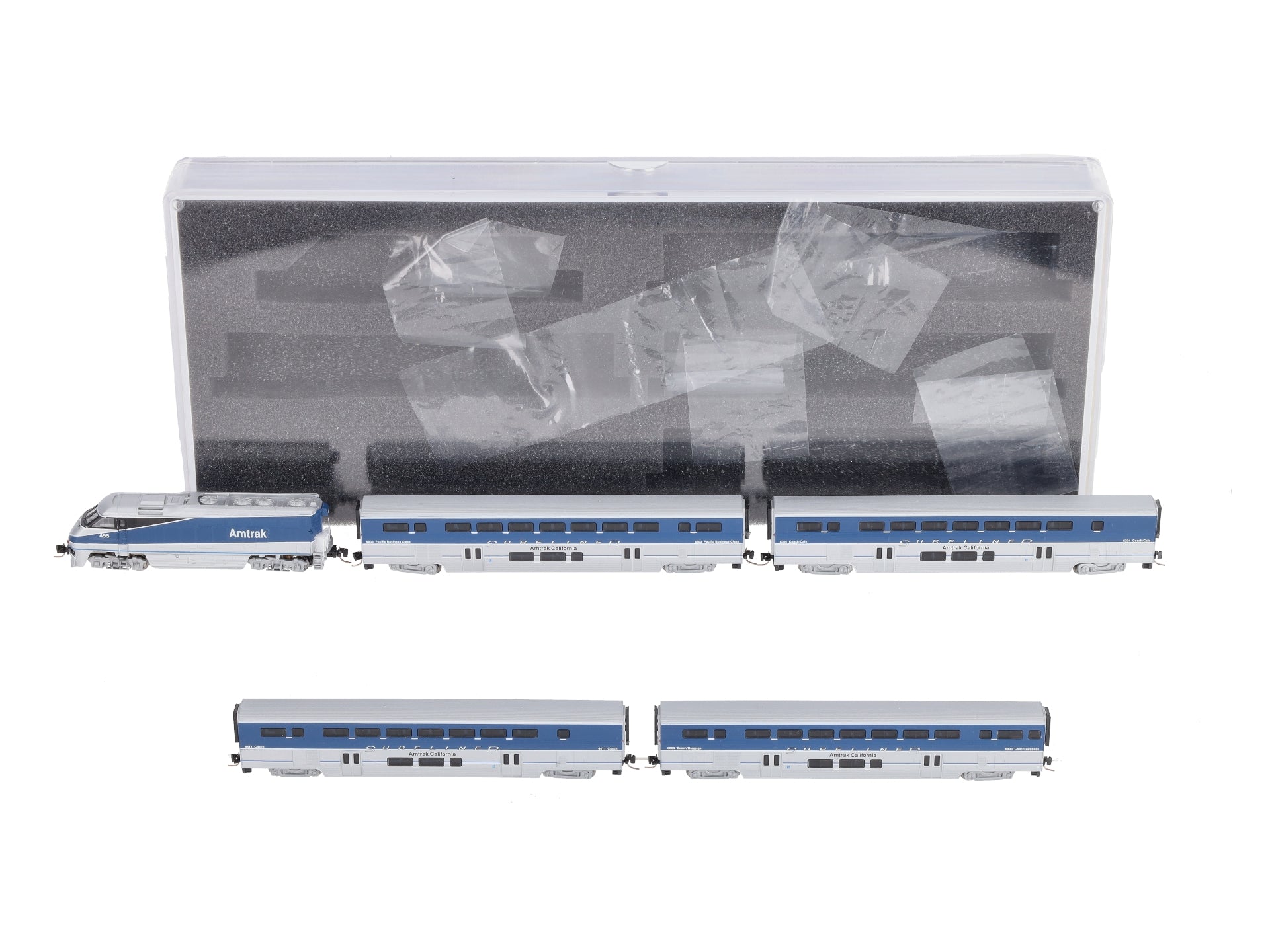 American Z-Line 7002 Amtrak F59PHI Z Gauge Diesel Passenger Train Set