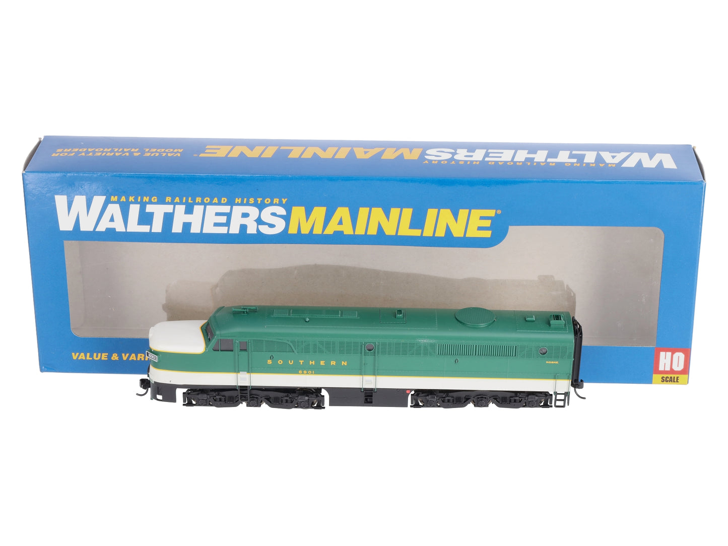 Walthers 910-20091 HO Southern Railway Alco PA Sound & DCC Diesel Loco #6901