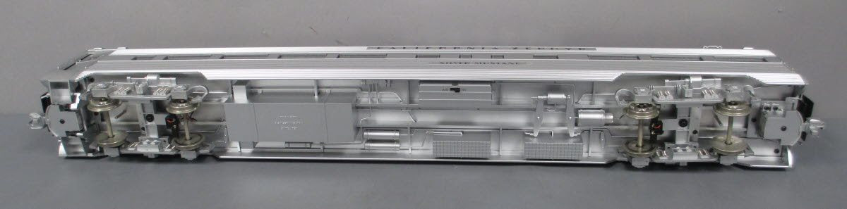USA Trains 31017 G "California Zephyr" Corrugated Aluminum Vista Dome Lighted #2