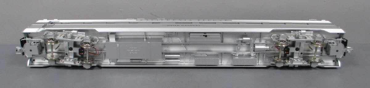 USA Trains 31013 G "California Zephyr" Corrugated Aluminum Diner Lighted