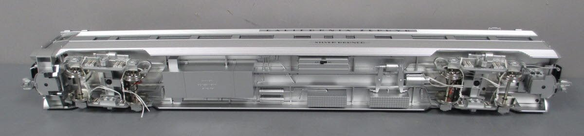 USA Trains R31018 G California Zephyr Silver Bronco Corrugated Alum Vista Dome