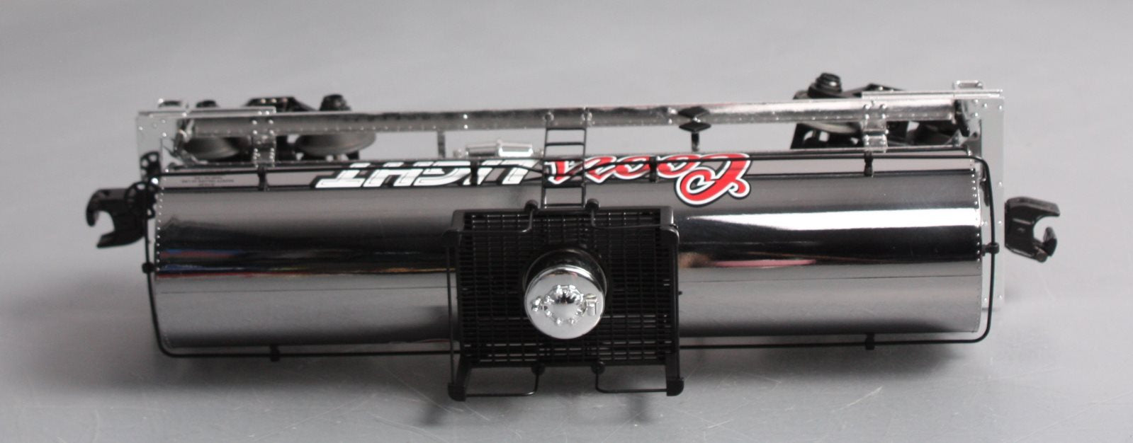 MTH 30-73223 O Gauge Coors Light Chrome Tank Car #200701