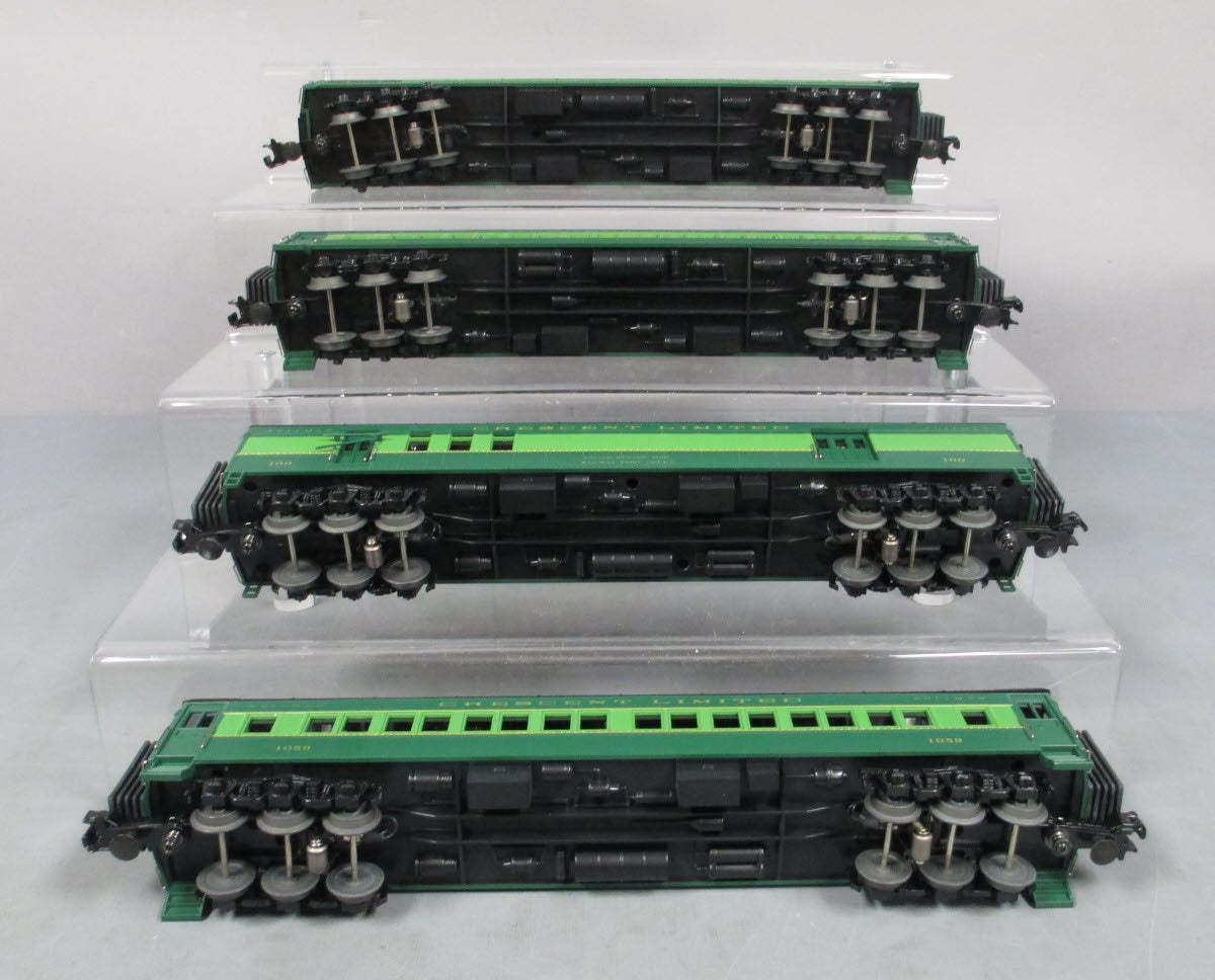 MTH 30-69061 O Southern RailKing 60’ Madison Passenger Car Set (Set of 4)