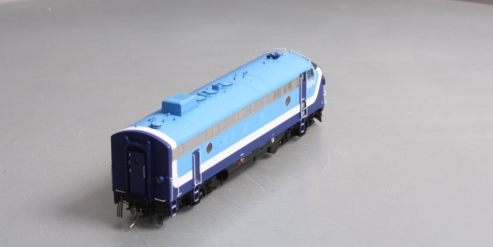 Rapido Trains 222544 HO Scale GMDD FP7 CTCUM Diesel #1306 w/ DCC/Sound