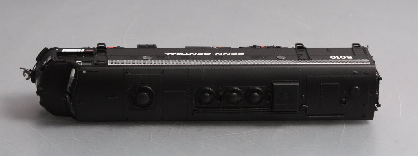 Rapido Trains 14031 HO Penn Central EMD FL9 - Standard DC #5010