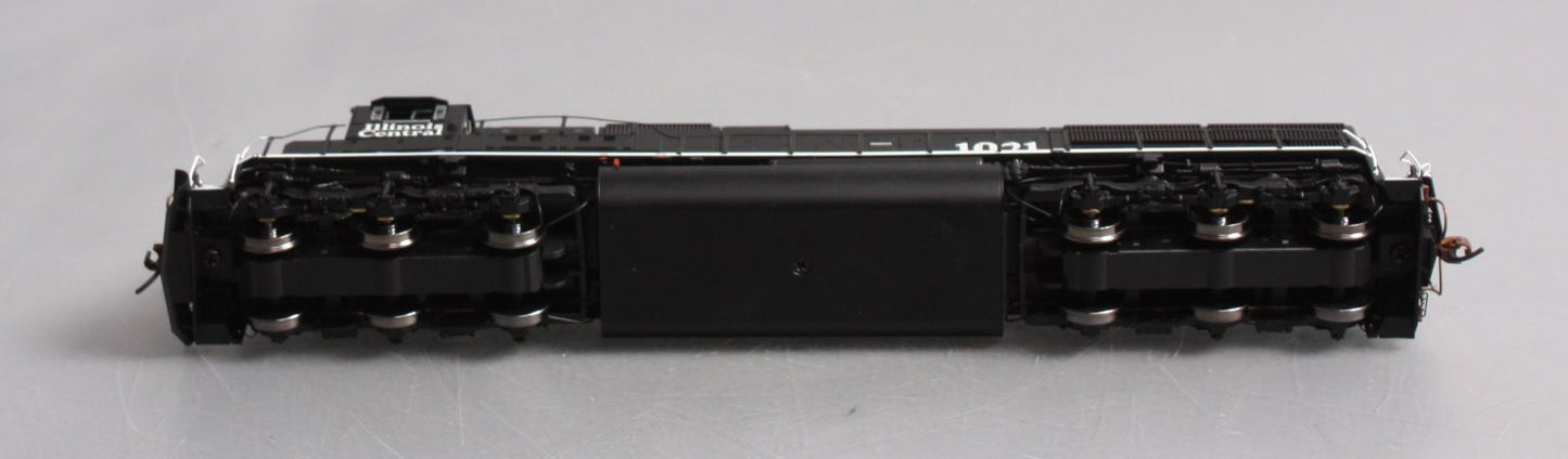 Athearn G69296 HO Illinois Central EMD SD70 Diesel Loco w/DCC & Sound #1021