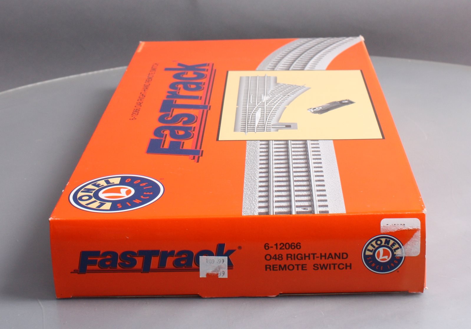 Lionel 6-12066 O Gauge O48 Right Hand Remote-Control 30° FasTrack Switch Turnout