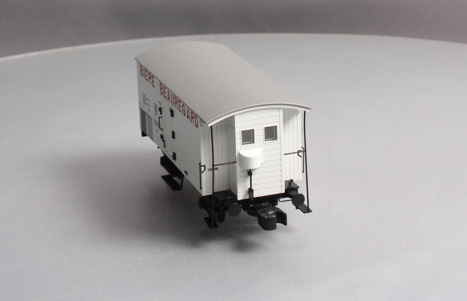 MTH 20-99001 O Biere Beauregard European Bierwagen\Reefer (Hi-Rail)