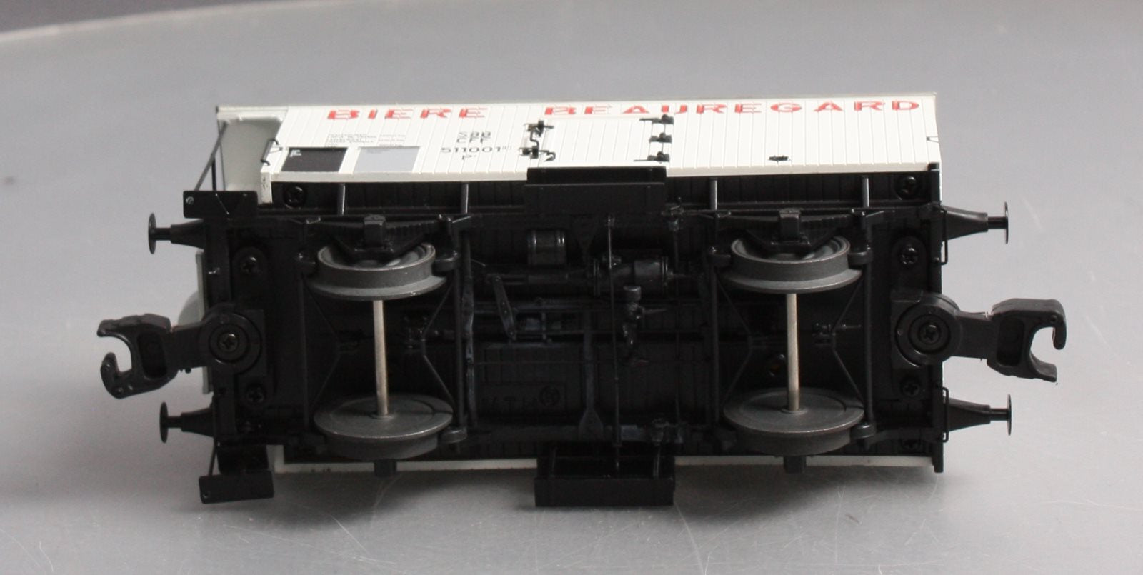 MTH 20-99001 O Biere Beauregard European Bierwagen\Reefer (Hi-Rail)