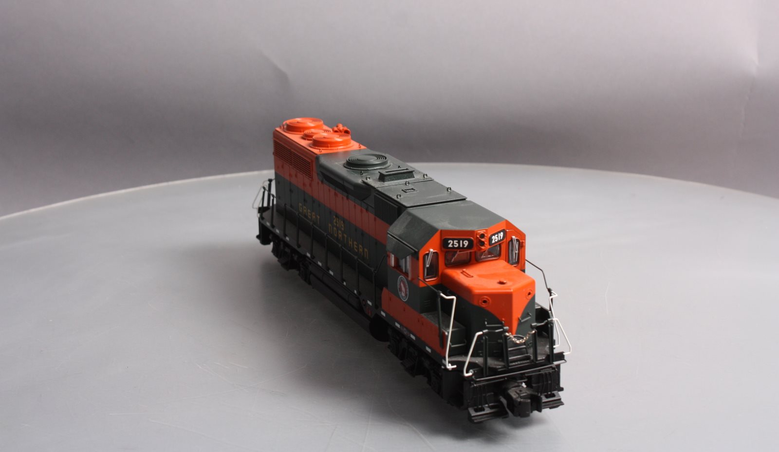 Lionel 6-38855 Great Northern Legacy GP35 Diesel Locomotive #2519